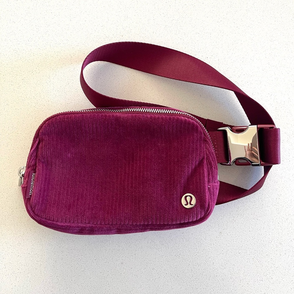 Lululemon Everywhere Belt Bag, New Without Tags